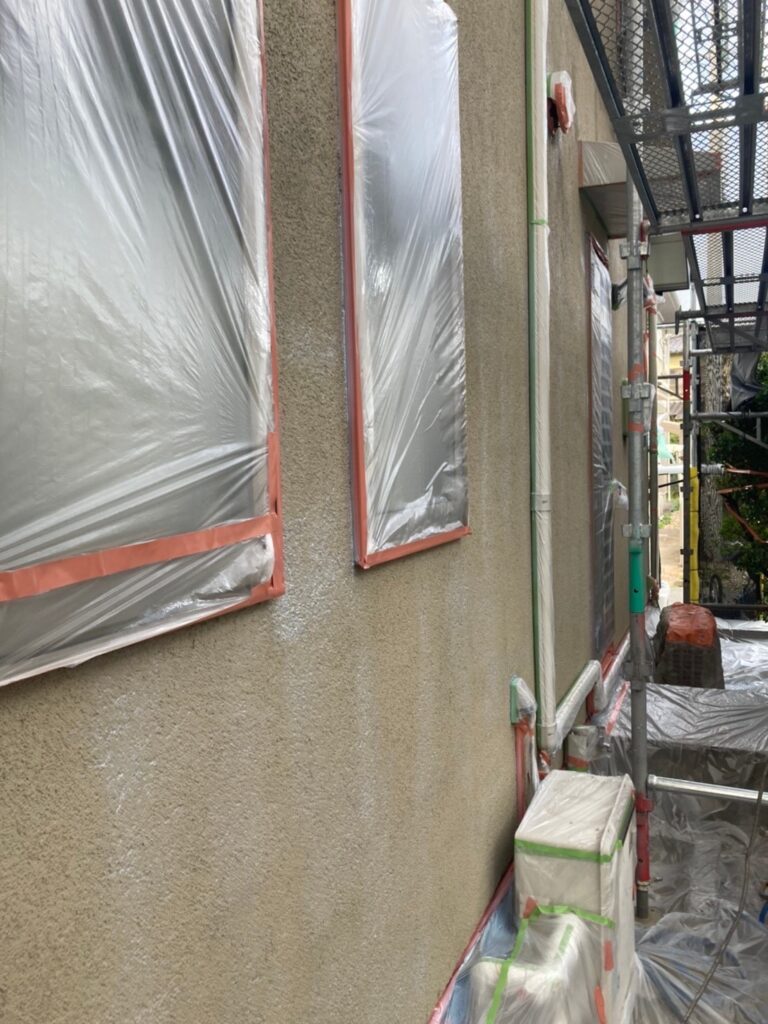 福岡県小郡市 外壁塗装(下塗り) 軒天塗装 写真8
