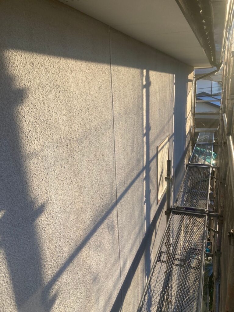 福岡県春日市 外壁塗装(下塗り) 軒天塗装 写真5