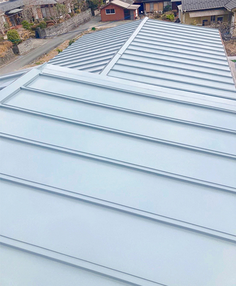 佐賀県鳥栖市 S様邸 トタン屋根塗装：フジヤマ建装の施工事例写真