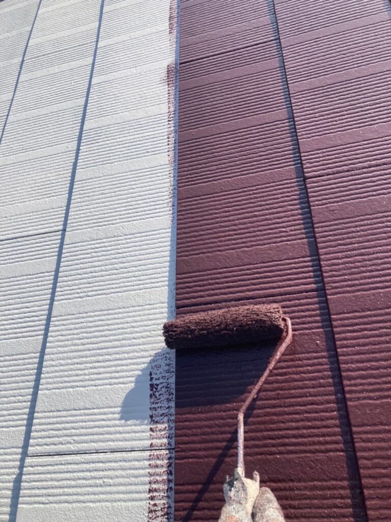 福岡県福岡市西区 屋根塗装 上塗り作業 写真6