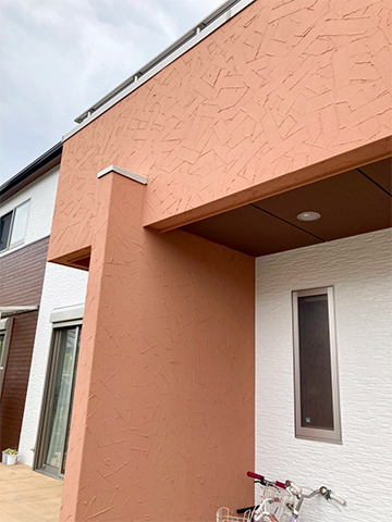 福岡県福岡市西区 N様邸 外壁塗装・屋根塗装・光触媒コーティング 写真2：フジヤマ建装の施工事例