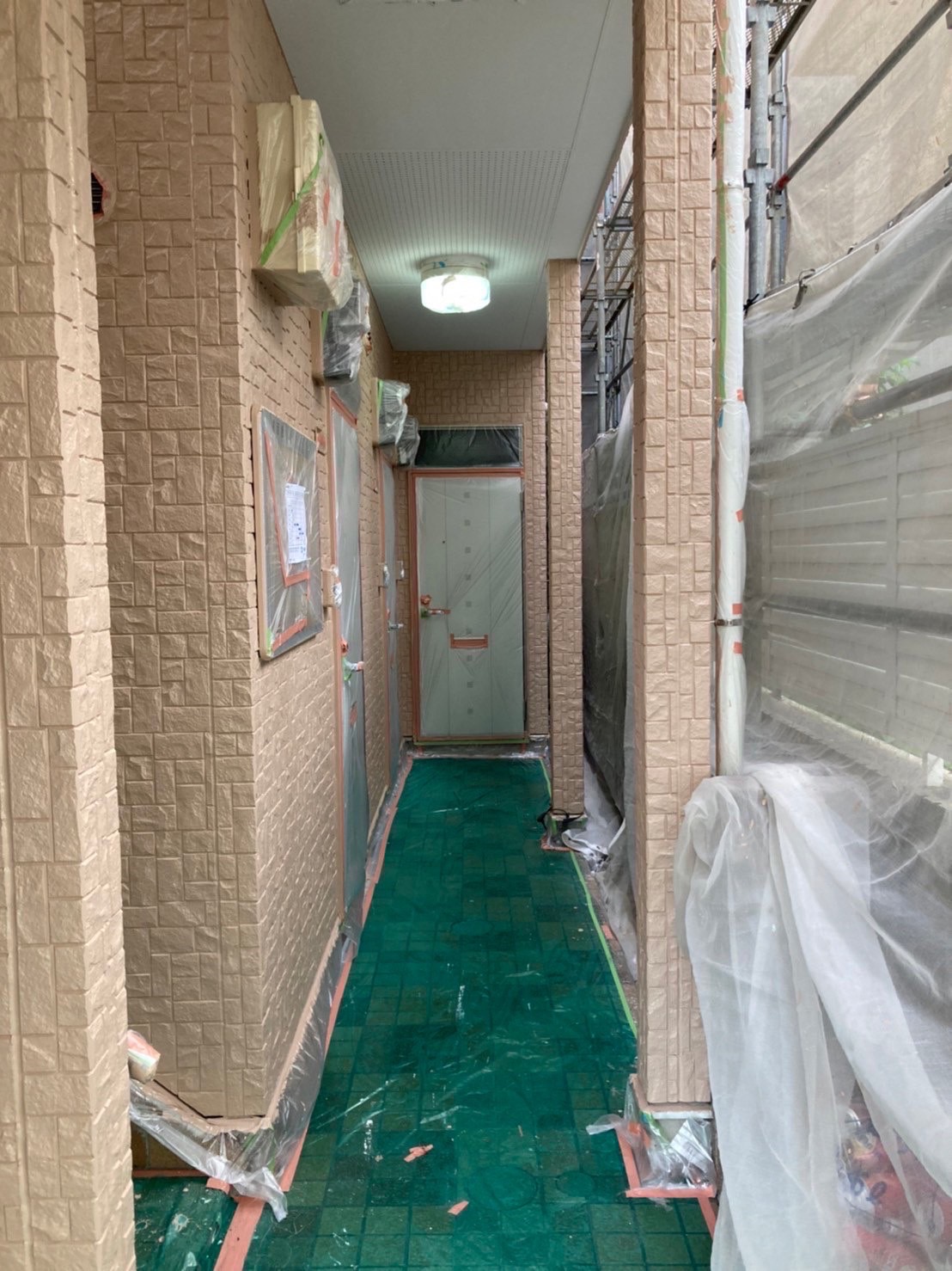 福岡県福岡市中央区 アパート改修工事 外壁上塗り完了 写真6