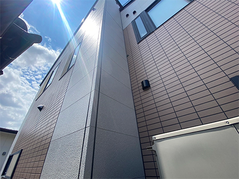 福岡県福岡市中央区 M様邸 外壁塗装・屋根塗装・光触媒コーティング 写真3：フジヤマ建装の施工事例